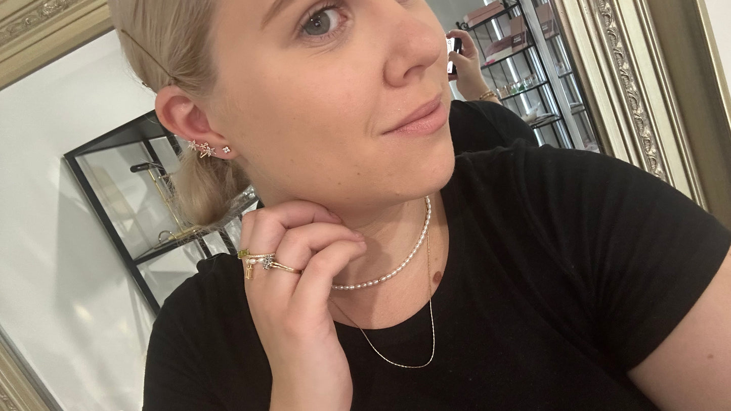 Mira Pearl Necklace
